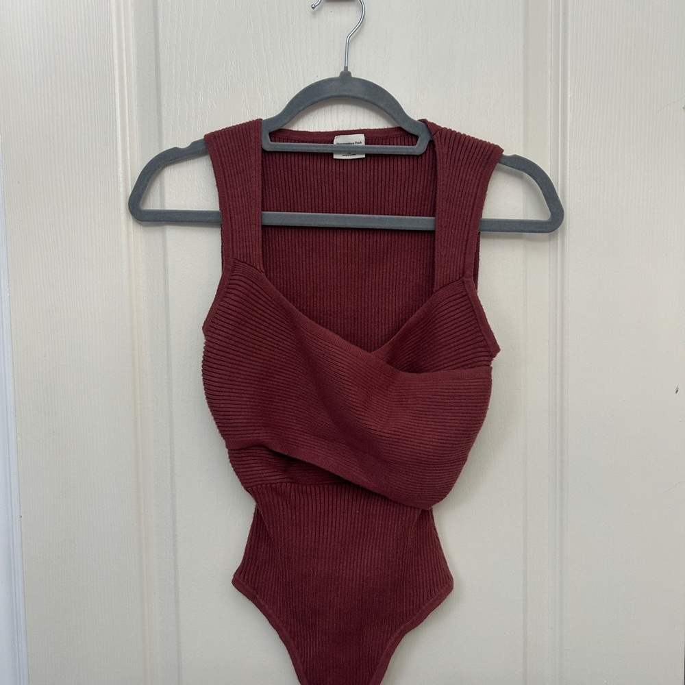 Abercrombie & Fitch Red Bodysuit with Cut-Out Detail